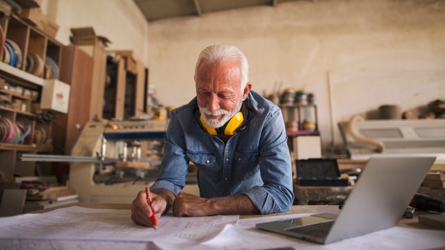 27% e pensionistëve po punojnë, tre herë më shumë se