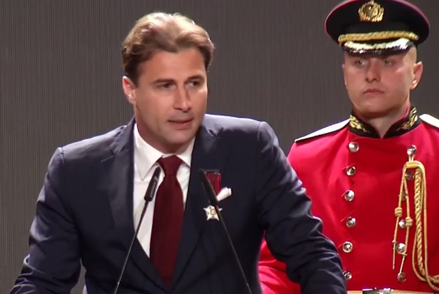 Ish-kapiteni i Kombëtares së Futbollit, Lorik Cana vlerësohet me