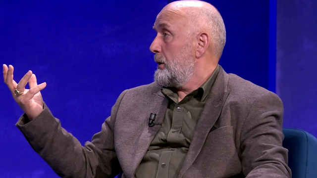 &ldquo;Artemis II apo nj&euml; film i madh? Cako: Gjith&ccedil;ka u inskenua