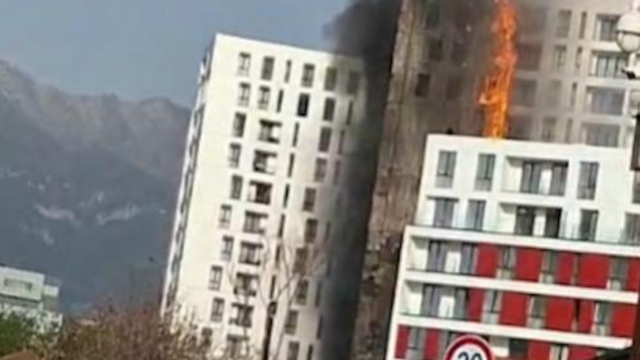 Zjarri në pallatin te ‘Farmacia 10’ në Tiranë, QSUT