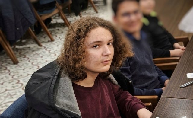 Vrau me arm&euml; zjarri nx&euml;n&euml;sit dhe m&euml;suesen n&euml;