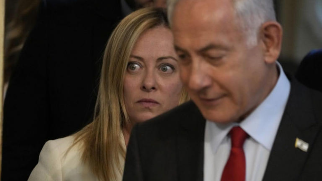 Mashtrimi i madh rreth p&euml;r&ccedil;arjes midis Melonit, Trumpit dhe