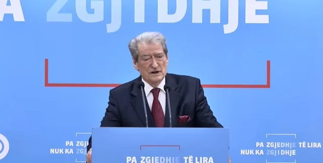 Pak orë para protestës, Berisha zbulon SKENARIN! Bën thirrje