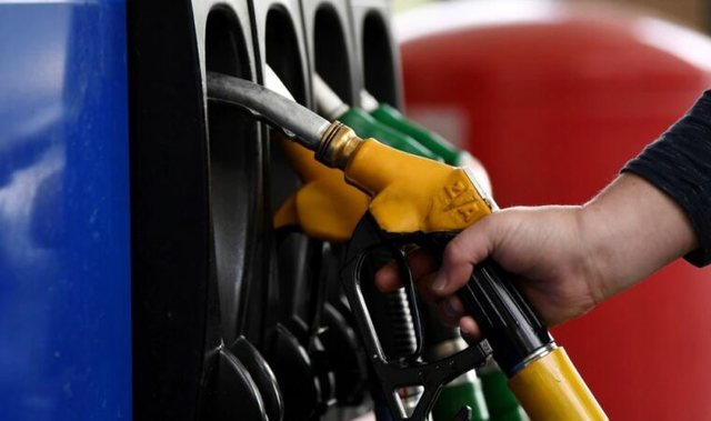 Bordi i Transparenc&euml;s ndryshon s&euml;rish &ccedil;mimin e naft&euml;s dhe