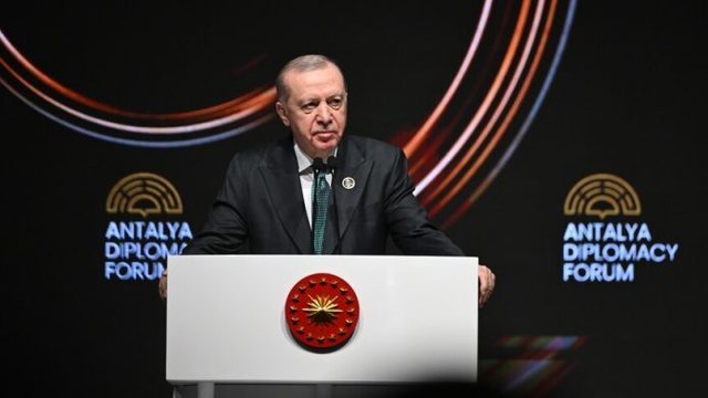 Erdogan: Rendi global &euml;sht&euml; n&euml; rrezik