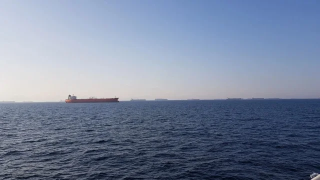 Po tentonte t&euml; kalonte Ngushtic&euml;n e Hormuzit, Garda Revolucionare e