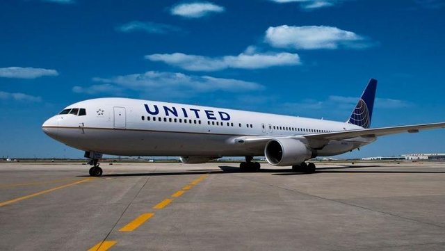 Ishte nisur p&euml;r New York, avioni me 159 pasagjer&euml; b&euml;n ulje