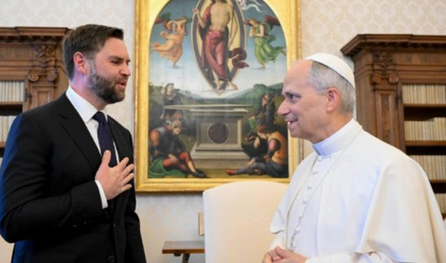 Vance fal&euml;nderon Papa Leon dhe sqaron: Nuk ka p&euml;rplasje me Trump,