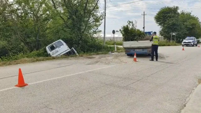 P&euml;rplasen dy automjete n&euml; Lushnj&euml;, nj&euml;ra p&euml;rfundon