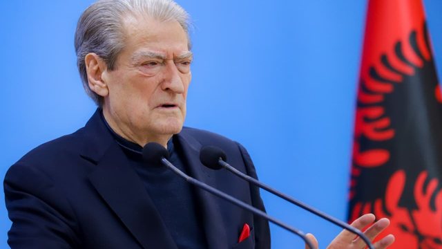 "Nj&euml; prostitut&euml; amorale..."/ Berisha