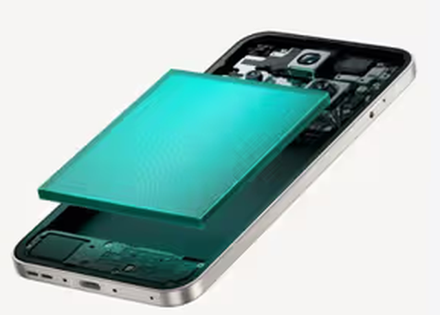 Revolucion n&euml; teknologji/ Nga 2027, BE vendos rregulla p&euml;r telefona me