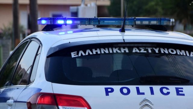 Arrestohet n&euml; Greqi shqiptari i k&euml;rkuar nd&euml;rkomb&euml;tarisht!