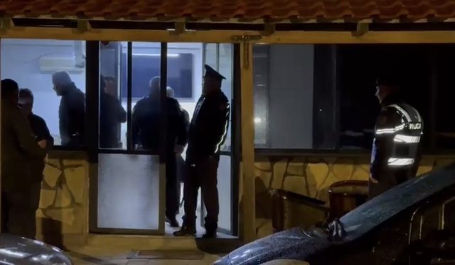 Plagosi me thik&euml; adoleshentin, arrestohet 19-vje&ccedil;ari n&euml;