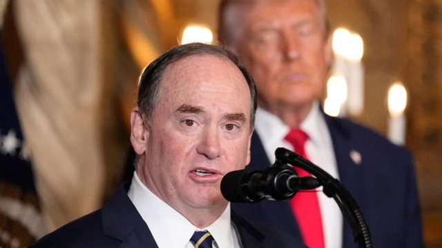 Tensionet n&euml; Hormuz dhe bllokada ndaj Iranit/ SHBA shkarkon sekretarin e