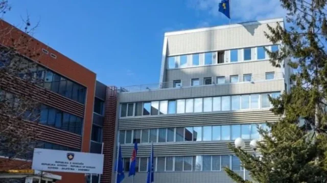 Afatet e fundit p&euml;r presidentin n&euml; Kosov&euml;/ Akuza p&euml;r