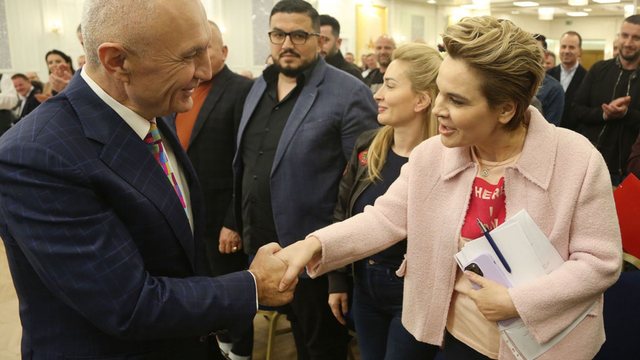 &ldquo;Ilirit i than&euml; se kisha t&euml; dashur&rdquo;/ Monika Kryemadhi