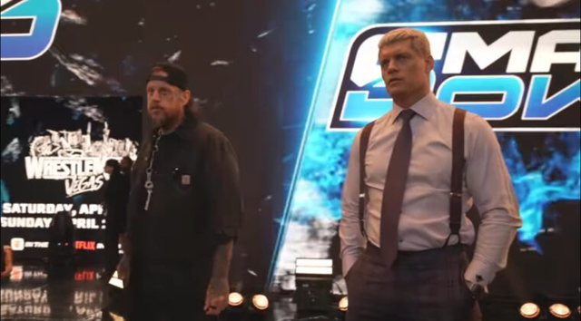 (FOTO ) -125 kg n&euml; tre vite/ Jelly Roll "shokon" fansat