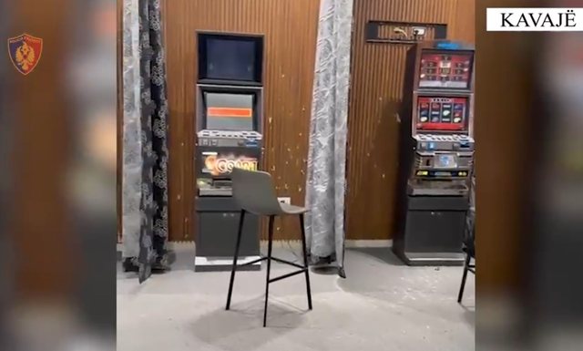 Zbulohen dy baza 'kazinoje' n&euml; Kavaj&euml;/ Sekuestrohen 16