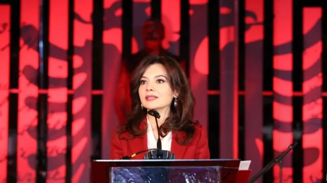 &ldquo;M&euml; p&euml;rjashto!&rdquo;, Spiropali reagon pas paralajm&euml;rimit