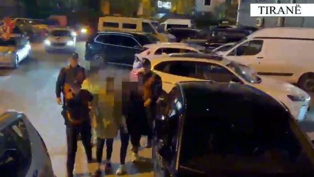 Zbulohen 3 apartamente ku ushtrohej prostitucion n&euml; Tiran&euml;! 7 t&euml;