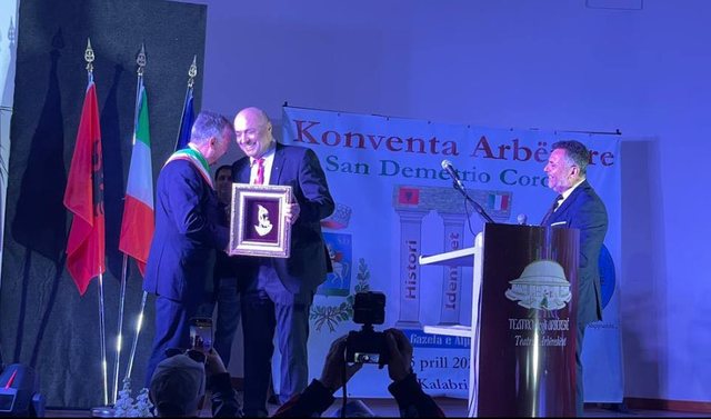 CEO i SIGAL n&euml; fest&euml;n e v&euml;llez&euml;rve arb&euml;resh&euml;, Avni