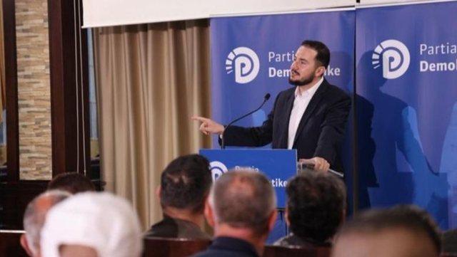 Berisha e p&euml;rjashtoi nga gara p&euml;r kreun e PD, Salianji: Nuk ndalem