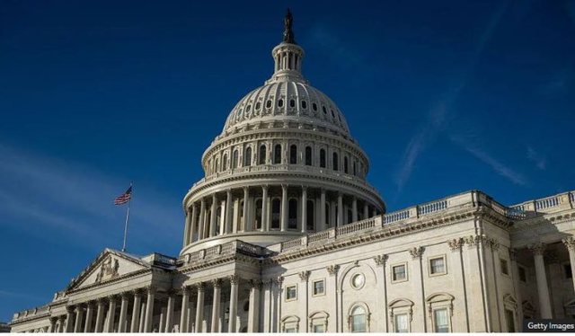 SHBA i jep fund kriz&euml;s 76-ditore, miratohet rihapja e qeveris&euml; pas