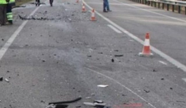 Aksident i r&euml;nd&euml; n&euml; Pogradec, shoferja p&euml;rplas