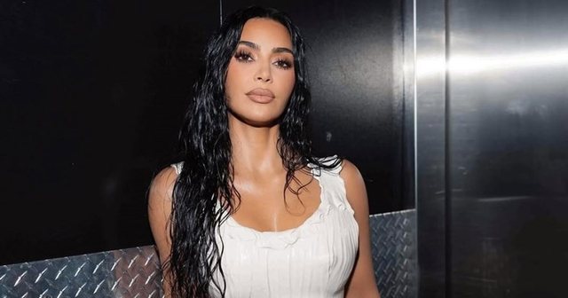 Kim Kardashian n&euml; telashe, rrezikon t&euml; humb&euml; miliona dollar&euml;