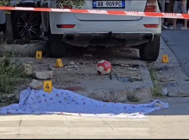 Shtetar&euml; t&euml; shokuar, por t&euml; gjunj&euml;zuar para