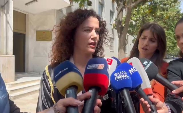 &ldquo;Ka shprehur pendes&euml;&rdquo;, avokatja e shoferit q&euml; i mori
