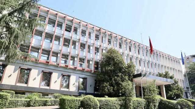 Sulmet iraniane ndaj Emirateve t&euml; Bashkuara Arabe, Ministria e Jashtme: