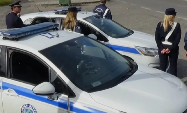 Hakmarrje pas tre vitesh n&euml; Kret&euml;/ Babai vret me arm&euml;
