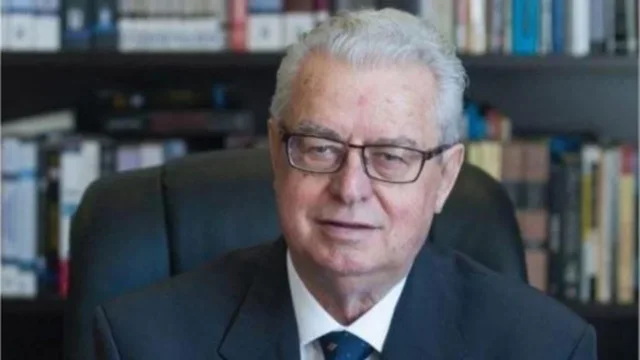 Nga drejtimi i PS-s&euml; me Nanon n&euml; burg te kreu i Kuvendit, kush ishte
