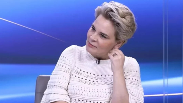 &ldquo;E dua Ilirin, atij dhe f&euml;mij&euml;ve u k&euml;rkoj falje&rdquo;/