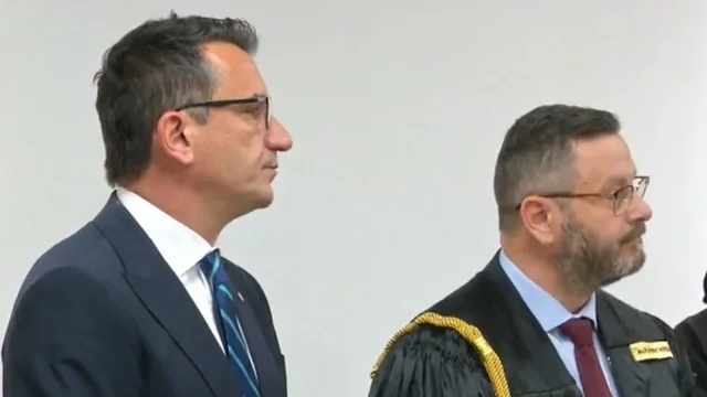 Padia e Veliajt n&euml; Administrative, shtyhet seanca ndaj prokurorit t&euml;