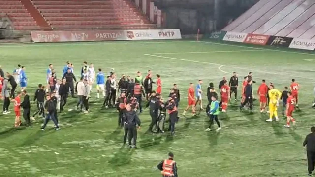 Dhun&euml; n&euml; derbin e t&euml; rinjve t&euml; kryeqytetit, fusha