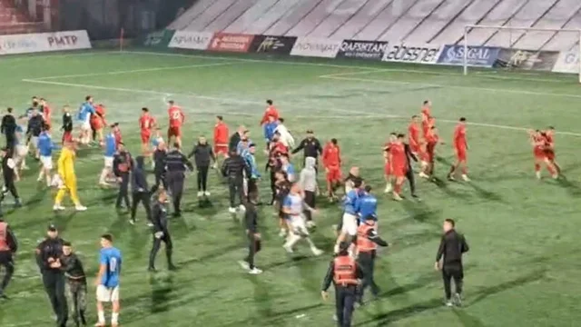 Dhun&euml; n&euml; derbin e t&euml; rinjve t&euml; kryeqytetit, fusha