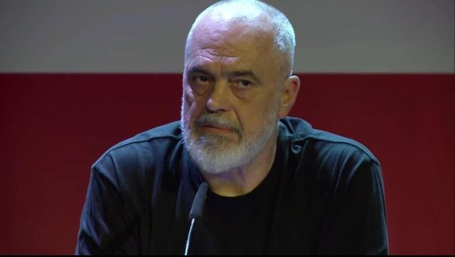 Rama n&euml; Elbasan: Kemi shumic&euml;n e mediave kund&euml;r, por ju nuk duhet