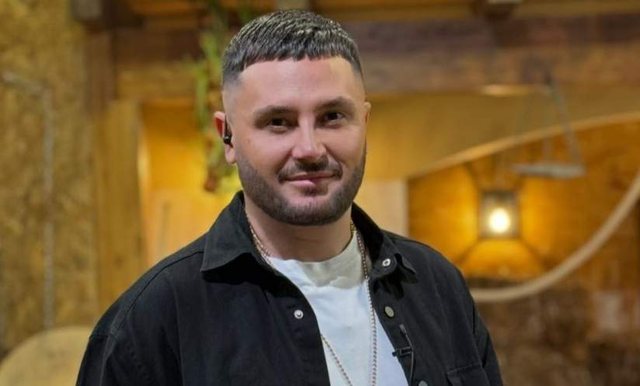 Bes Kallaku drejt altarit?!/Detajet q&euml; po nxisin z&euml;rat p&euml;r