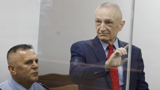 &ldquo;Meta i ka shkruar Ismailajt &lsquo;m&euml; duhen 200
