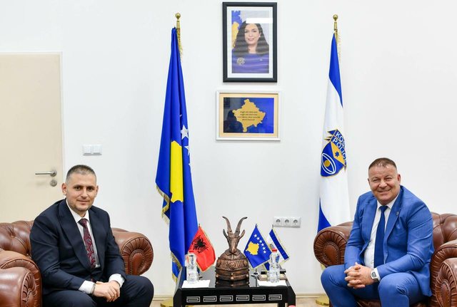 Skënder Hita vizitë zyrtare në Prishtinë: Shqipëria dhe