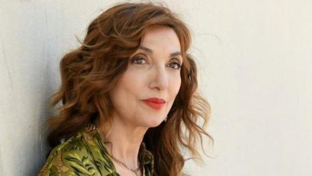 Autorja e k&euml;tij spektakli zbulon arsyen e v&euml;rtet&euml; pse Mimoza