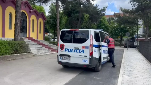 Ngacmoi seksualisht 21-vjeçaren në Korçë, ‘arrest