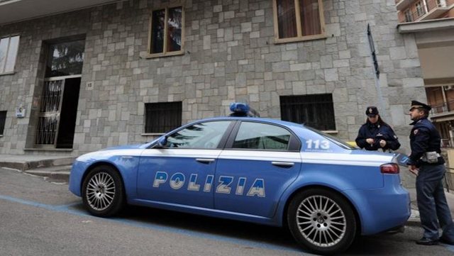 Valixhen plot me drogë nga Tajlanda në Itali, arrestohet