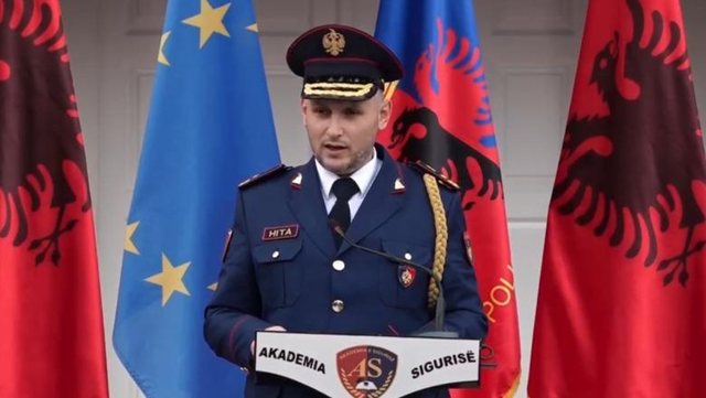 Diplomimi i 104 student&euml;ve t&euml; Akademis&euml; s&euml; Siguris&euml;,