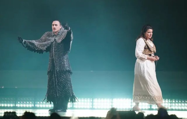 "Performanc&euml; e paharrueshme", BBC vler&euml;son Alis n&euml;