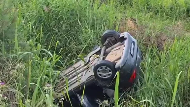 Aksident n&euml; aksin Lushnje-Berat/ Makina p&euml;rfundon n&euml; kanal,