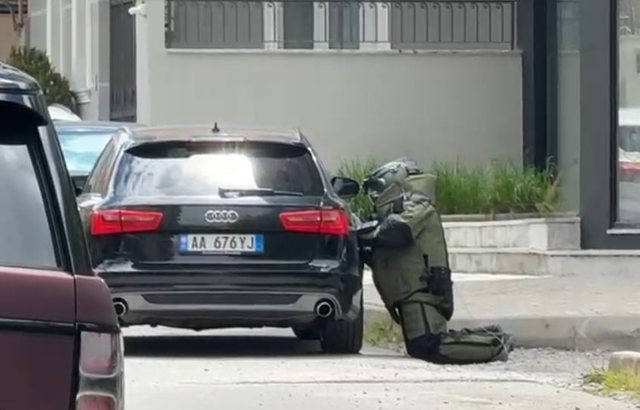 Momente alarmuese n&euml; Kor&ccedil;&euml;, u dyshua p&euml;r eksploziv n&euml;