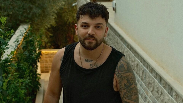 Avioni ku po udhëtonte u godit nga rrufeja/ Olsi Bylyku rrëfen tmerrin